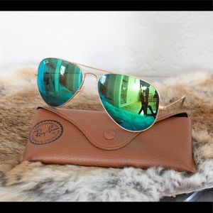 Green Ray Ban Aviators